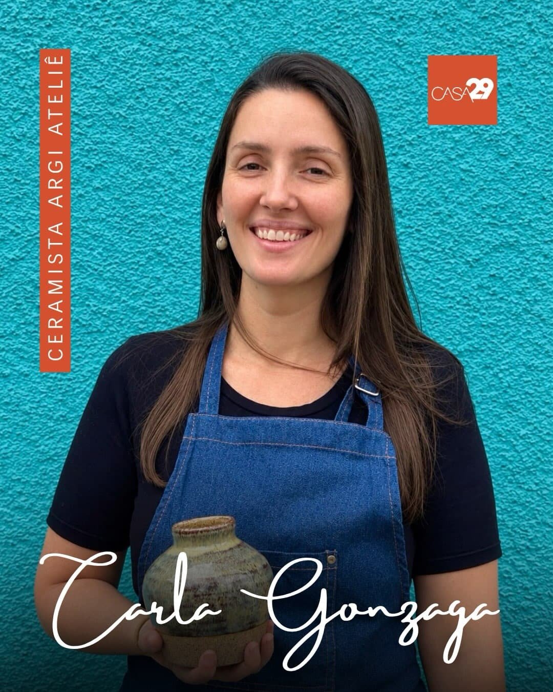 Carla Gonzaga, ceramista do Argi Ateliê e artista residente da Casa 29