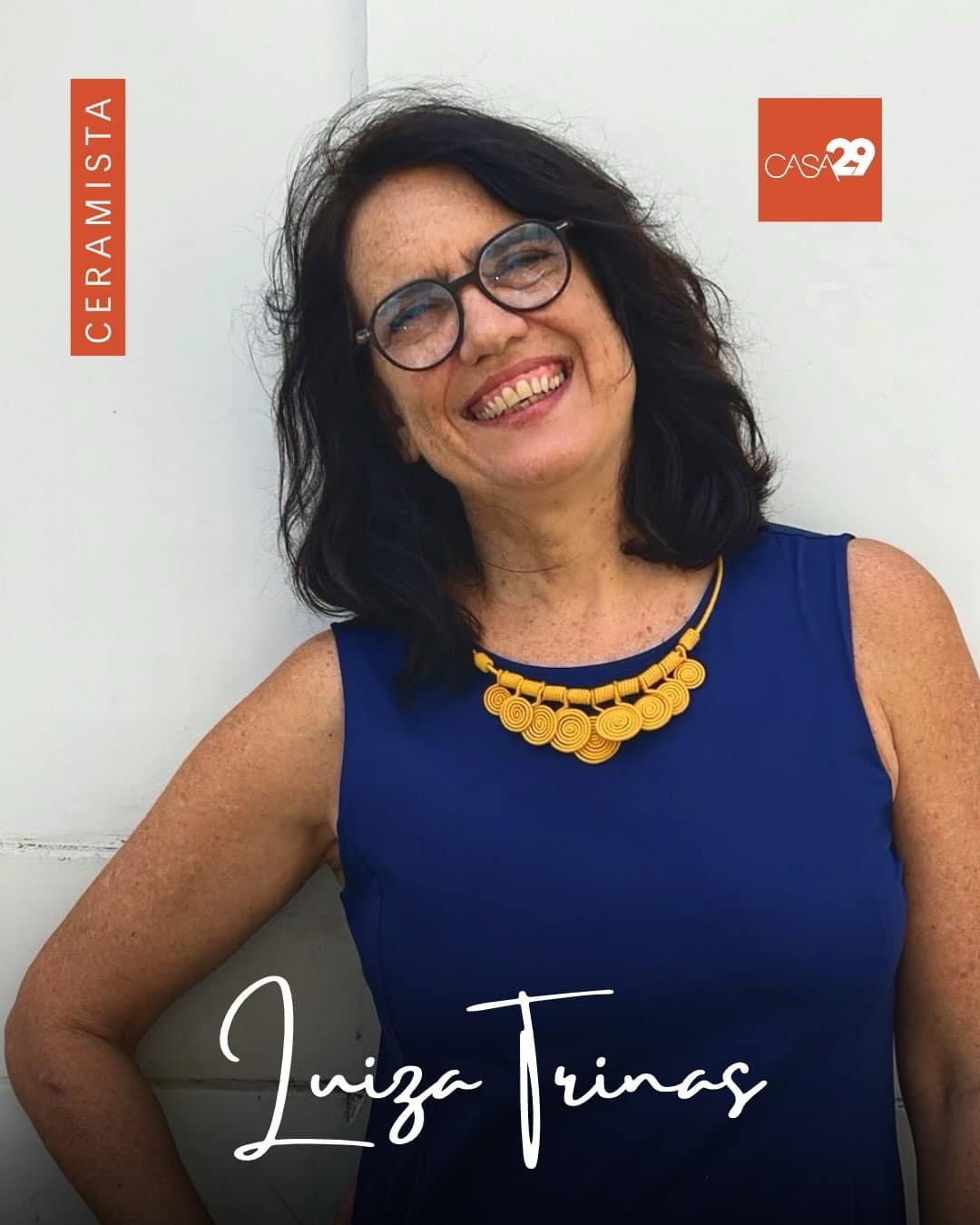 Luiza Trinas, ceramista da Luiza TA e artista residente da Casa 29